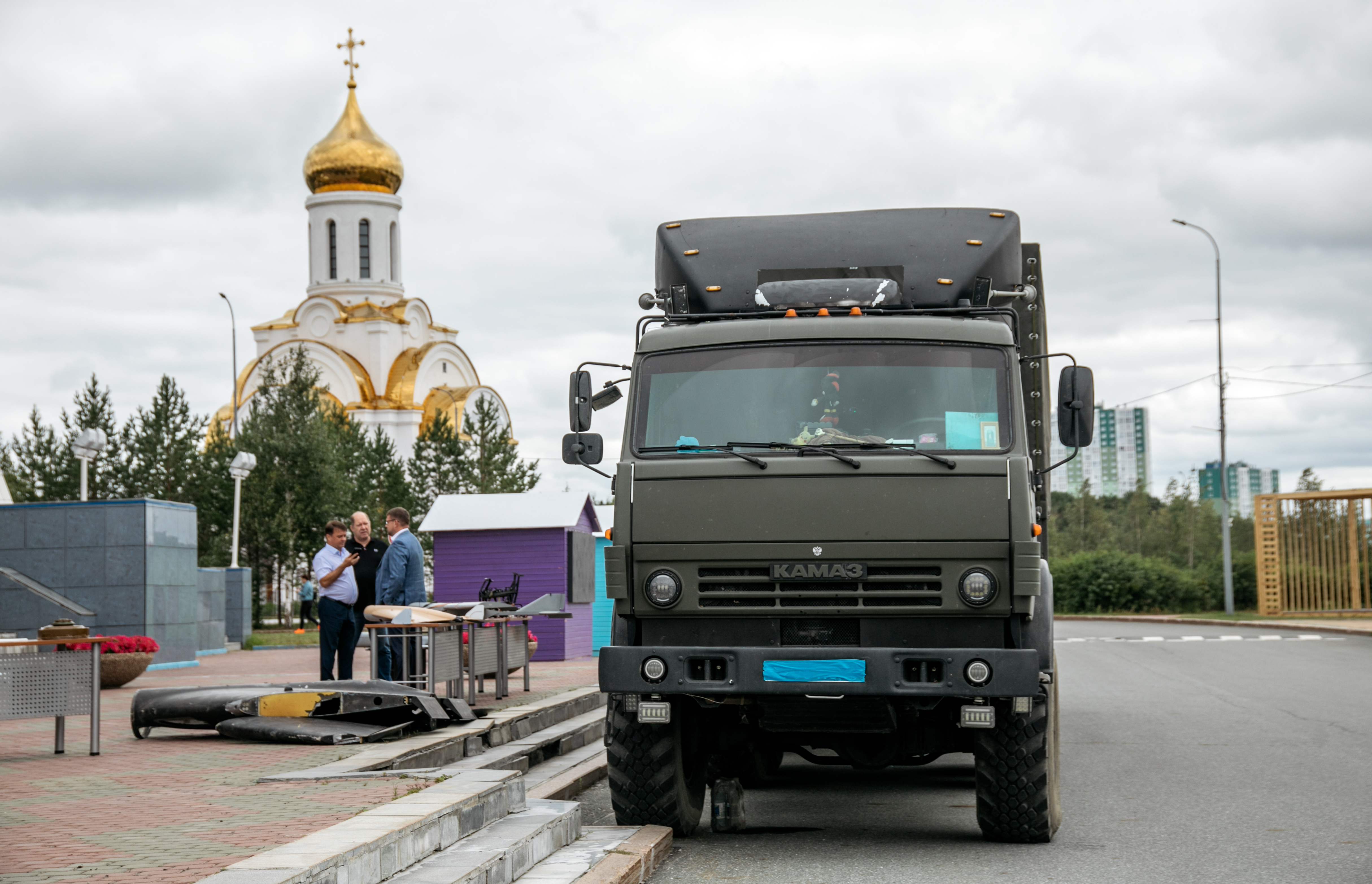 Из Сургута отправили порядка 20 тонн помощи бойцам специальной военной операции 